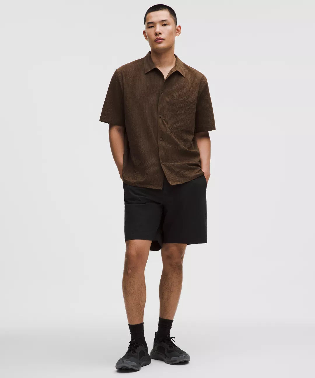 Zero Tucks Relaxed-Fit Short 8"