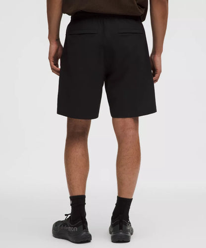 Zero Tucks Relaxed-Fit Short 8"