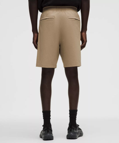 Zero Tucks Relaxed-Fit Short 8"