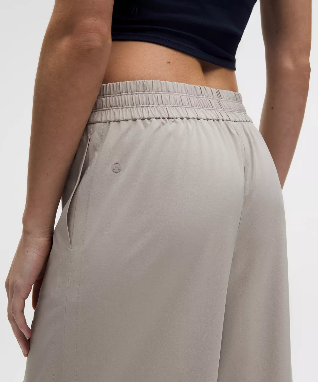 lululemon Breezily Mid-Rise Pant Regular